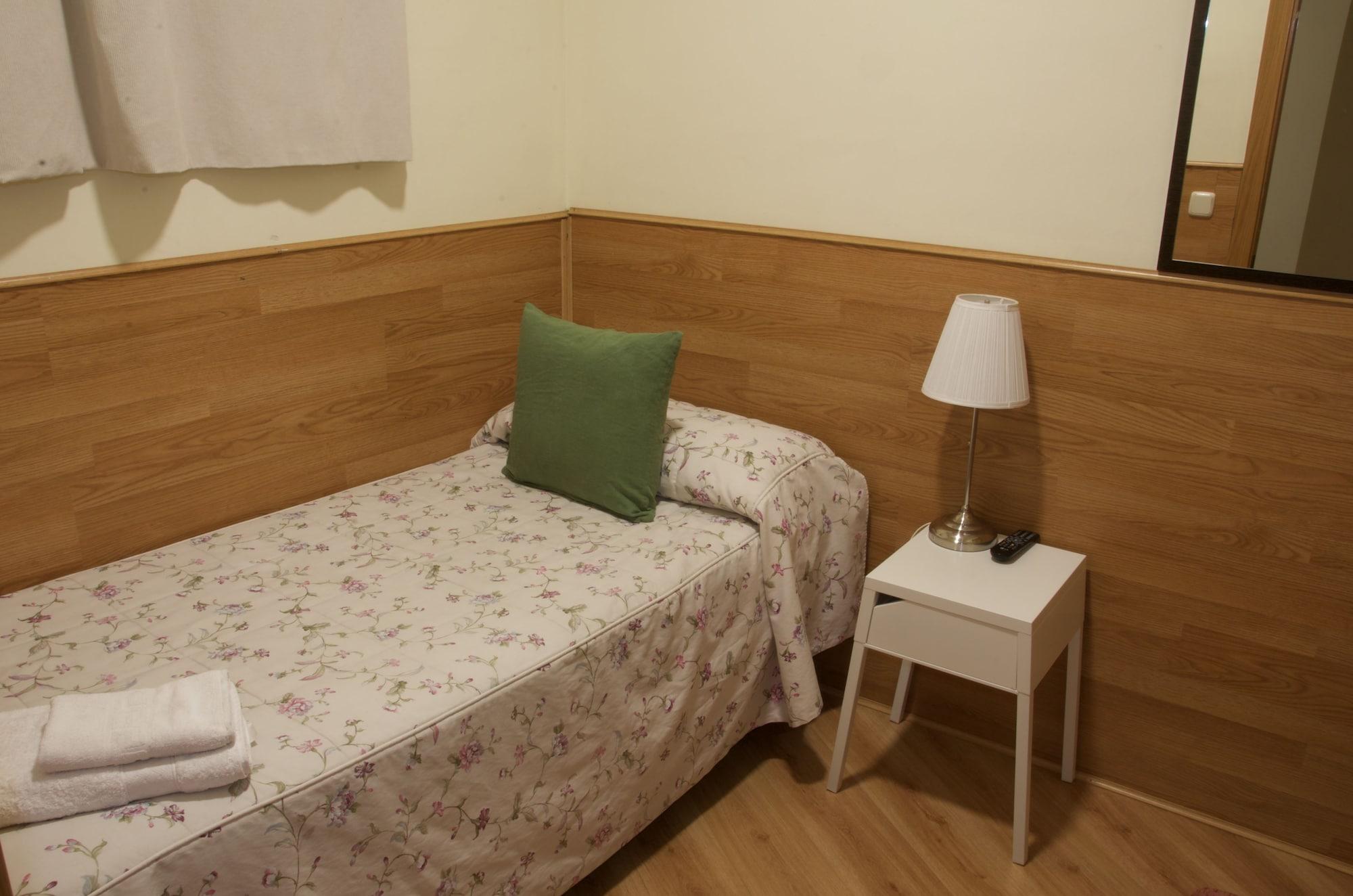Hostal Nersan2 Мадрид Екстер'єр фото