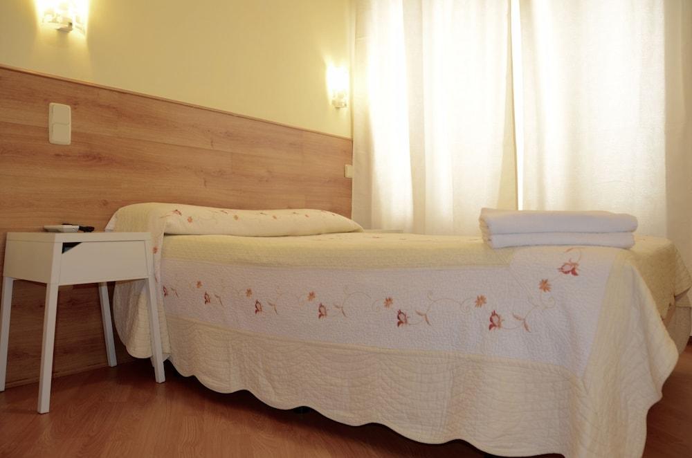 Hostal Nersan2 Мадрид Екстер'єр фото