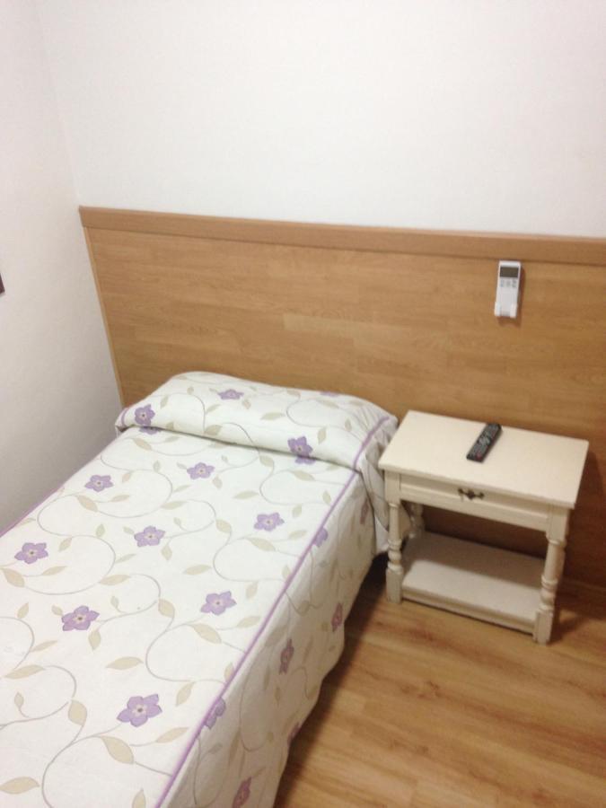 Hostal Nersan2 Мадрид Екстер'єр фото